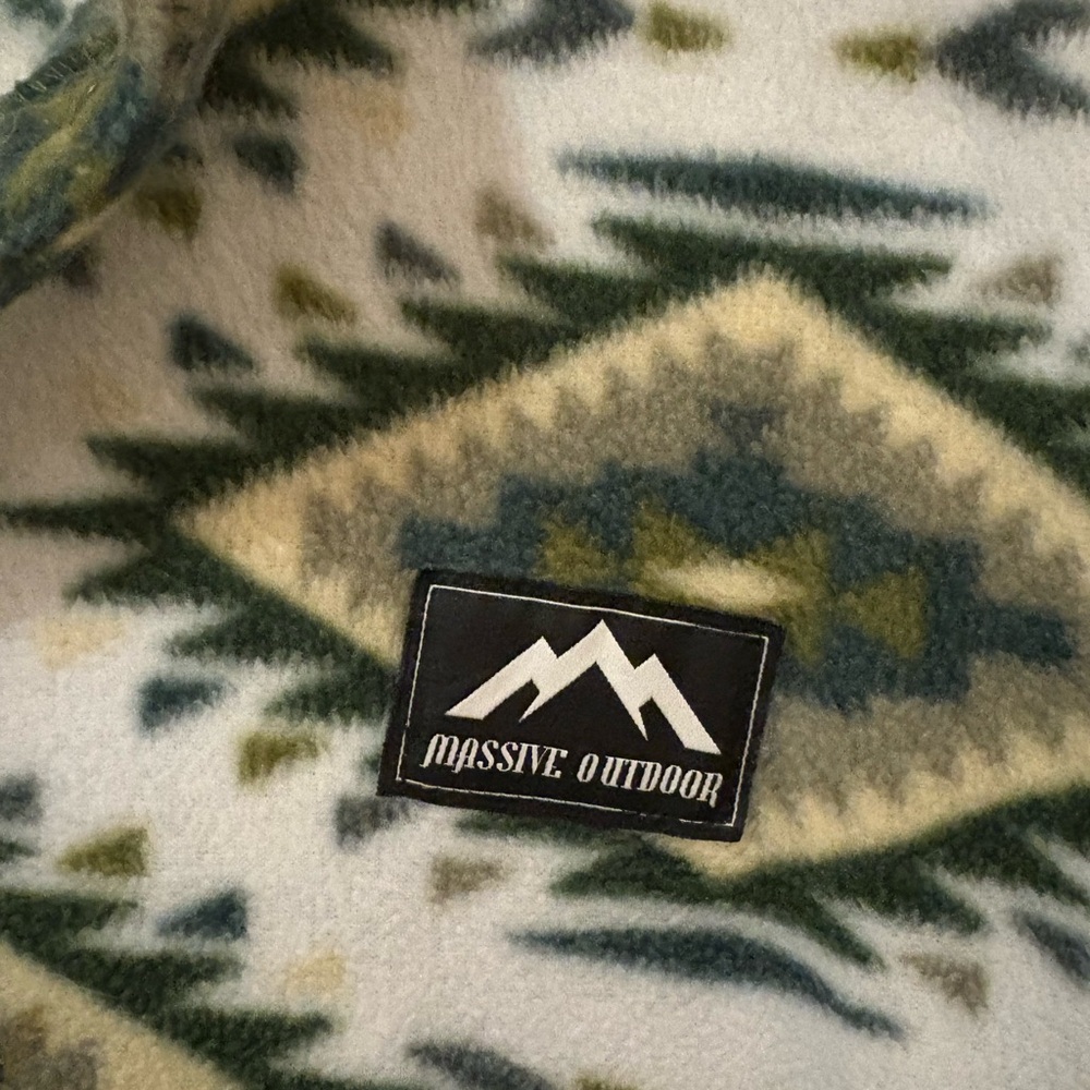 Fleece Massive Outdoor Pullover - image 2